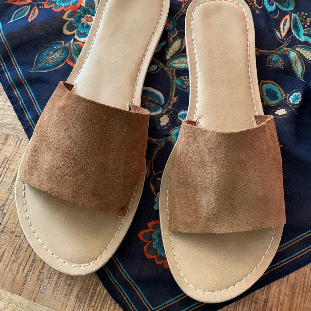 Coconuts by Matisse upper leather sandals